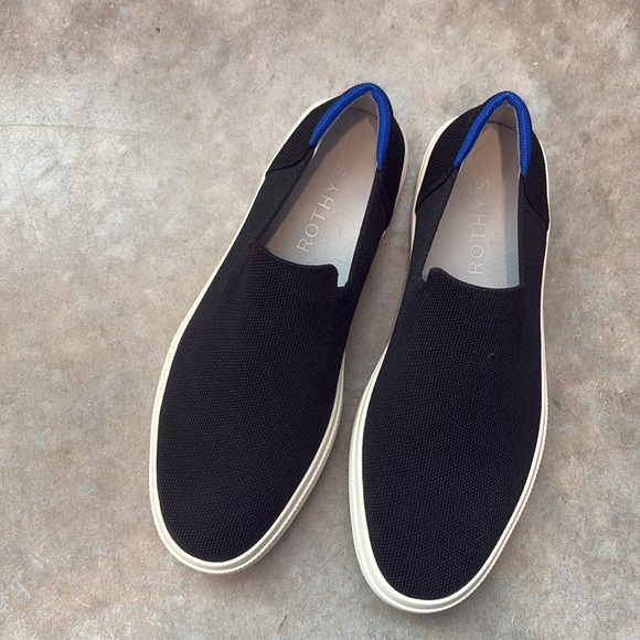 Rothy’s The City Slip On Sneaker – Black Solid, W 10.5/M 9, EUC - Picture 2 of 7